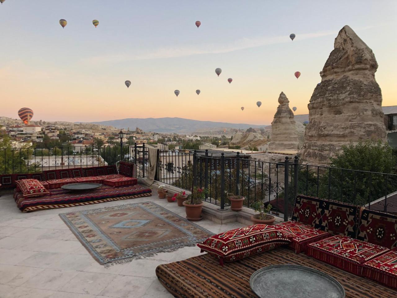Cappadocia Stone Palace Göreme Exteriör bild